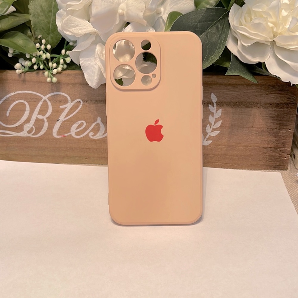 iPhone 13 pro pink soft case